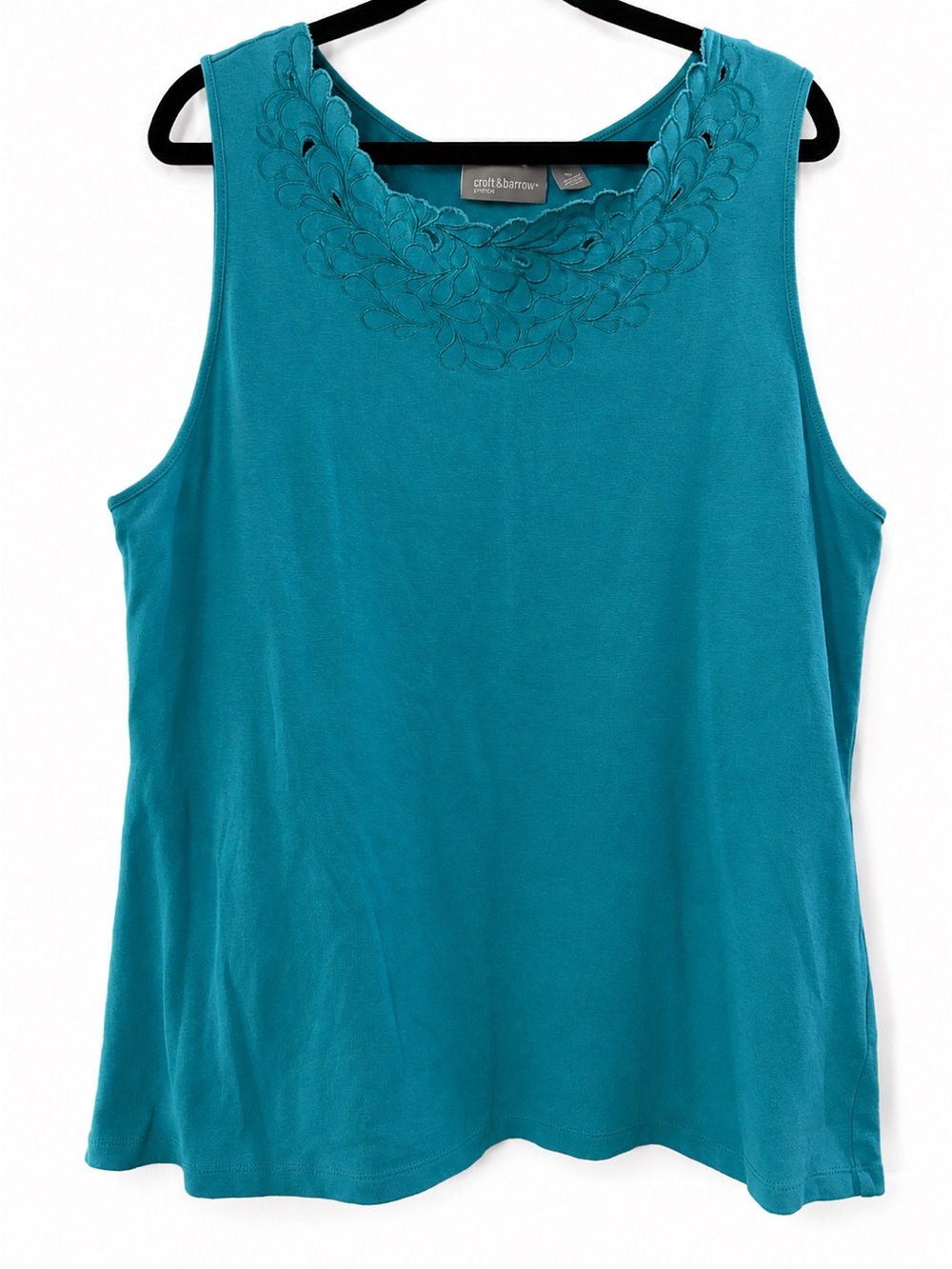 Croft & Barrow Teal Sleeveless Embroidered Neck Tank Top Large